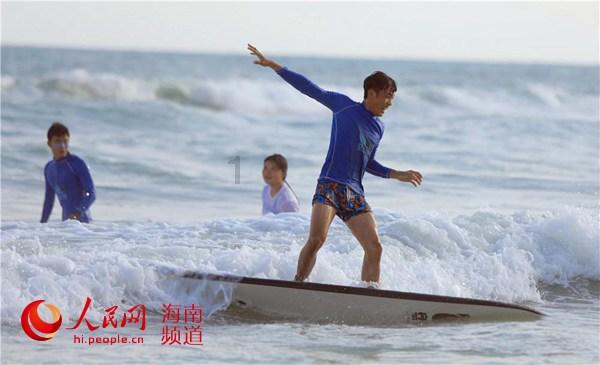 女子离婚后遗忘23年房产？如今过户遇困难